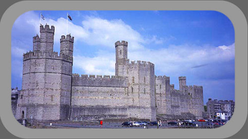 caernarfon hotels, view of caernarfon castle