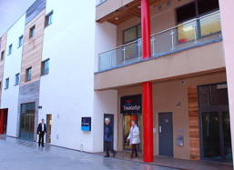 caernarfon hotels caernarfon hotels